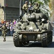 Konvoj historických vozidel dnes v Praze připomene konec druhé světové války